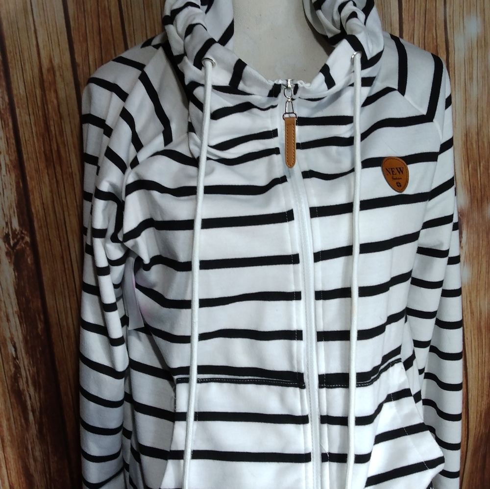 Women's misslook striped hi neck hoodie zip